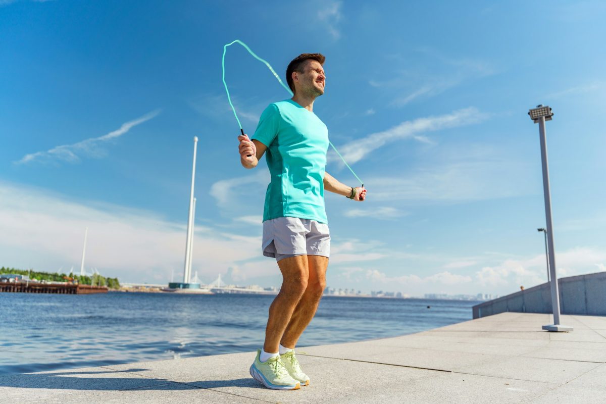 Adieu au petit ventre : voici 5 exercices simples pour des résultats rapides !